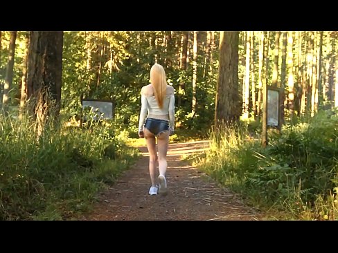❤️ Mooie vrouw beweegt langzaam, geen naakt video Beautiful porno at porn nl.eviewporn-com.ru